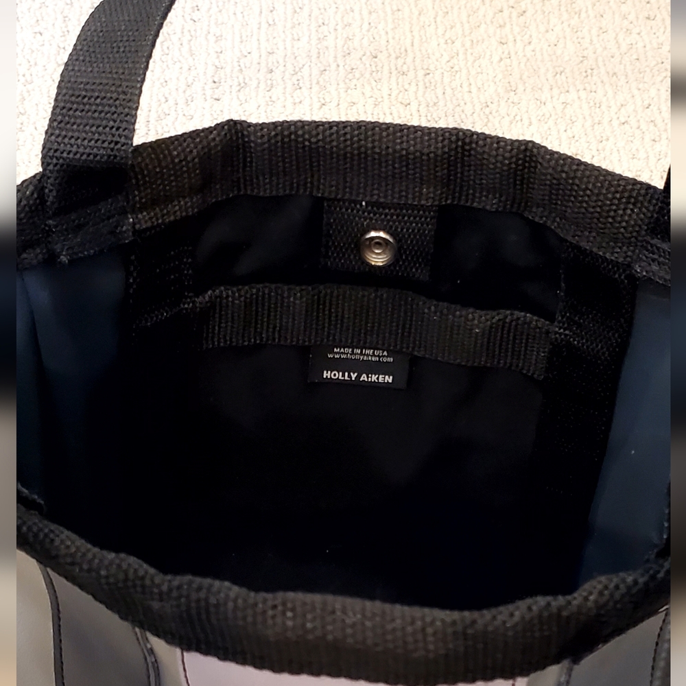 Holly Aiken Vegan Leather Tote Shoulder Bag, Blue/Gray/Lilac/Black, EUC - Picture 7 of 15